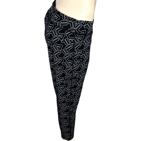 Fila XL Black Logo Name Print Flat Stretch Waist Cotton/Spandex Capri Pants - Picture 3 of 6